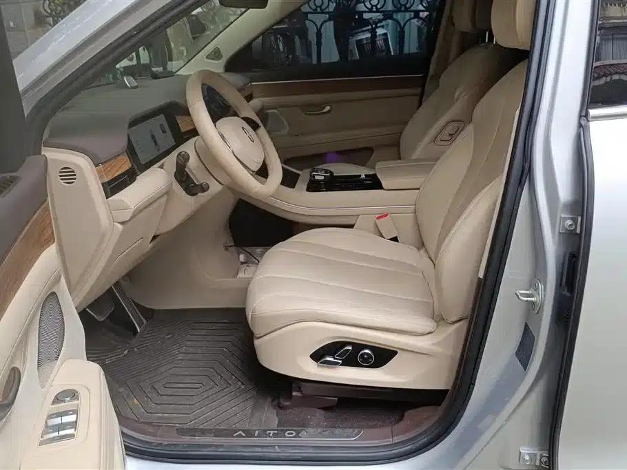 Wenjie M7 2024 1.5T Intelligent Driving 4WD Max Edition 6-seater — миниатюра 9