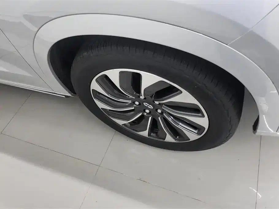 Wenjie M7 2024 1.5T Intelligent Driving Rear-Wheel Drive Max Edition 5-Seater — миниатюра 6