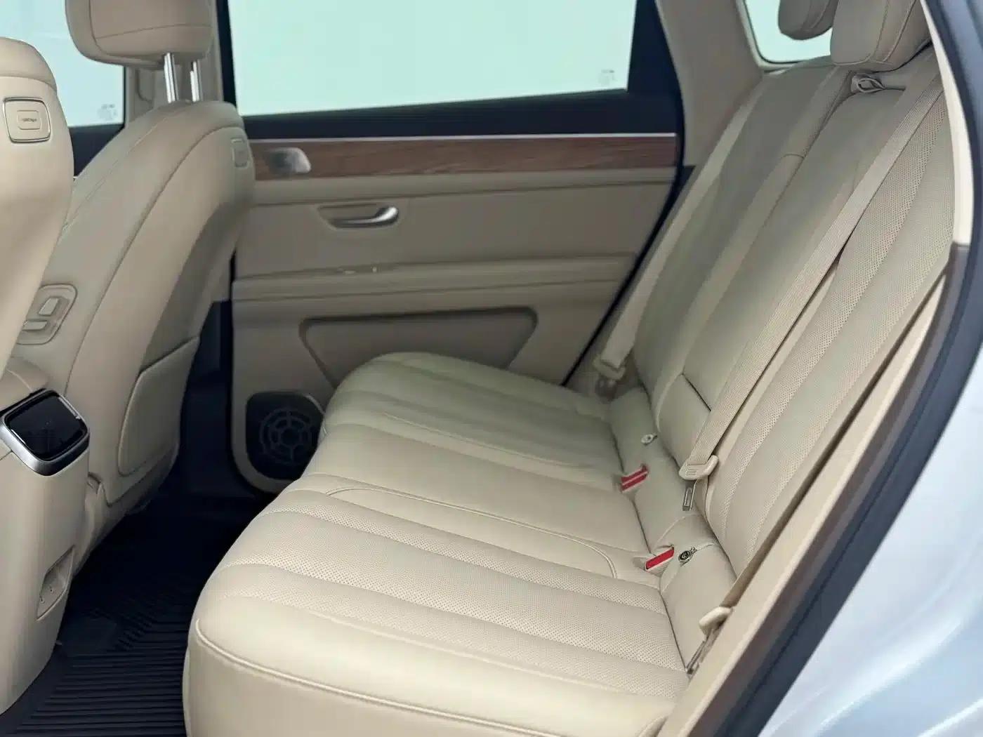 Wenjie M7 2024 1.5T Intelligent Driving 4WD Max Edition 5-seater — миниатюра 22