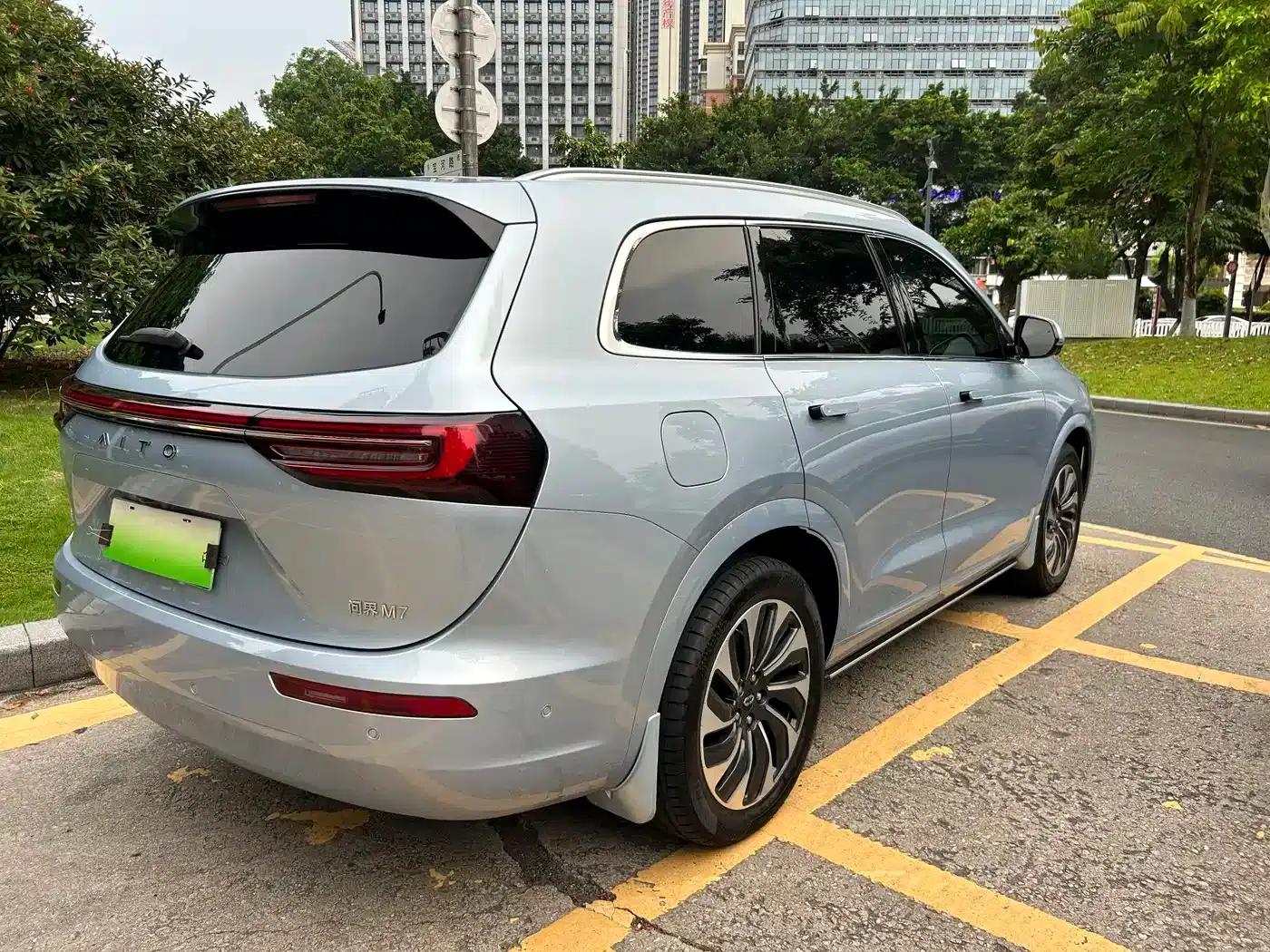 Wenjie M7 2022 1.5T AWD Luxury Edition — миниатюра 4