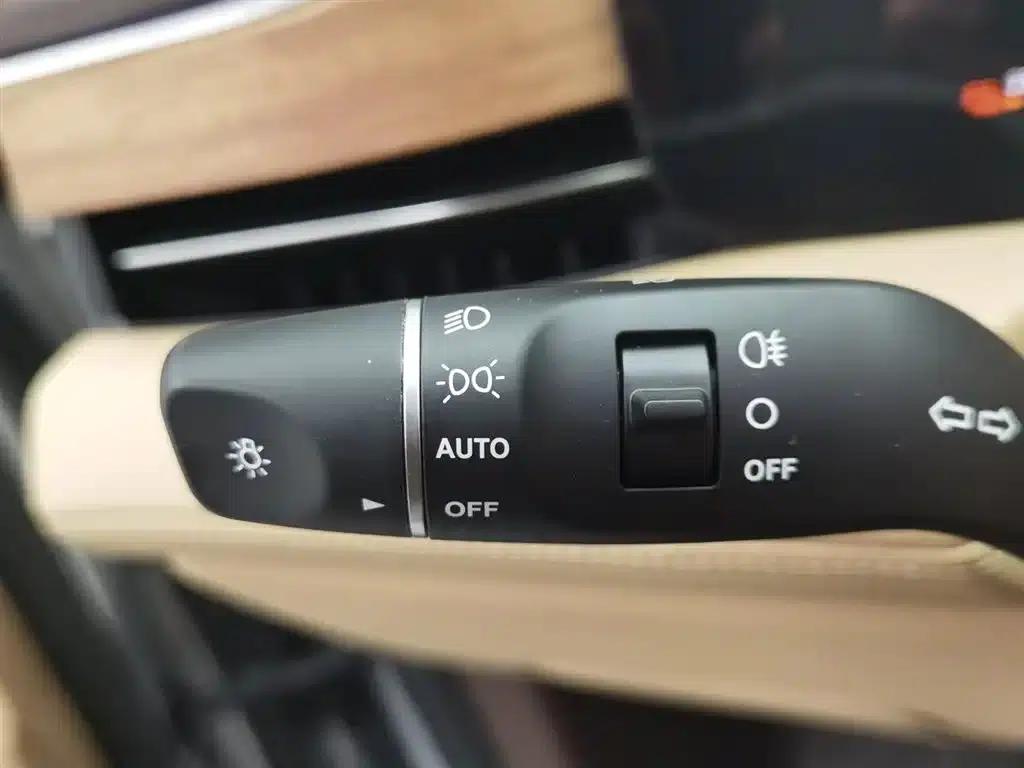 Wenjie M7 2024 1.5T Intelligent Driving 4WD Max Edition 5-seater — миниатюра 21