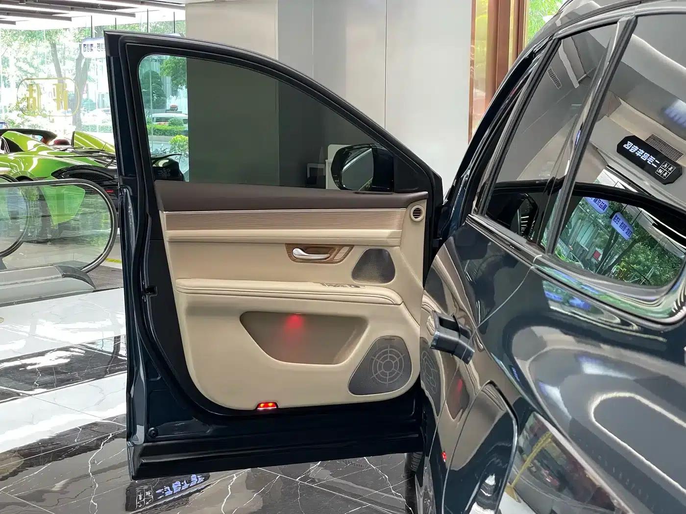 Wenjie M7 2024 1.5T Intelligent Driving 4WD Ultra Edition 5-seater — миниатюра 15