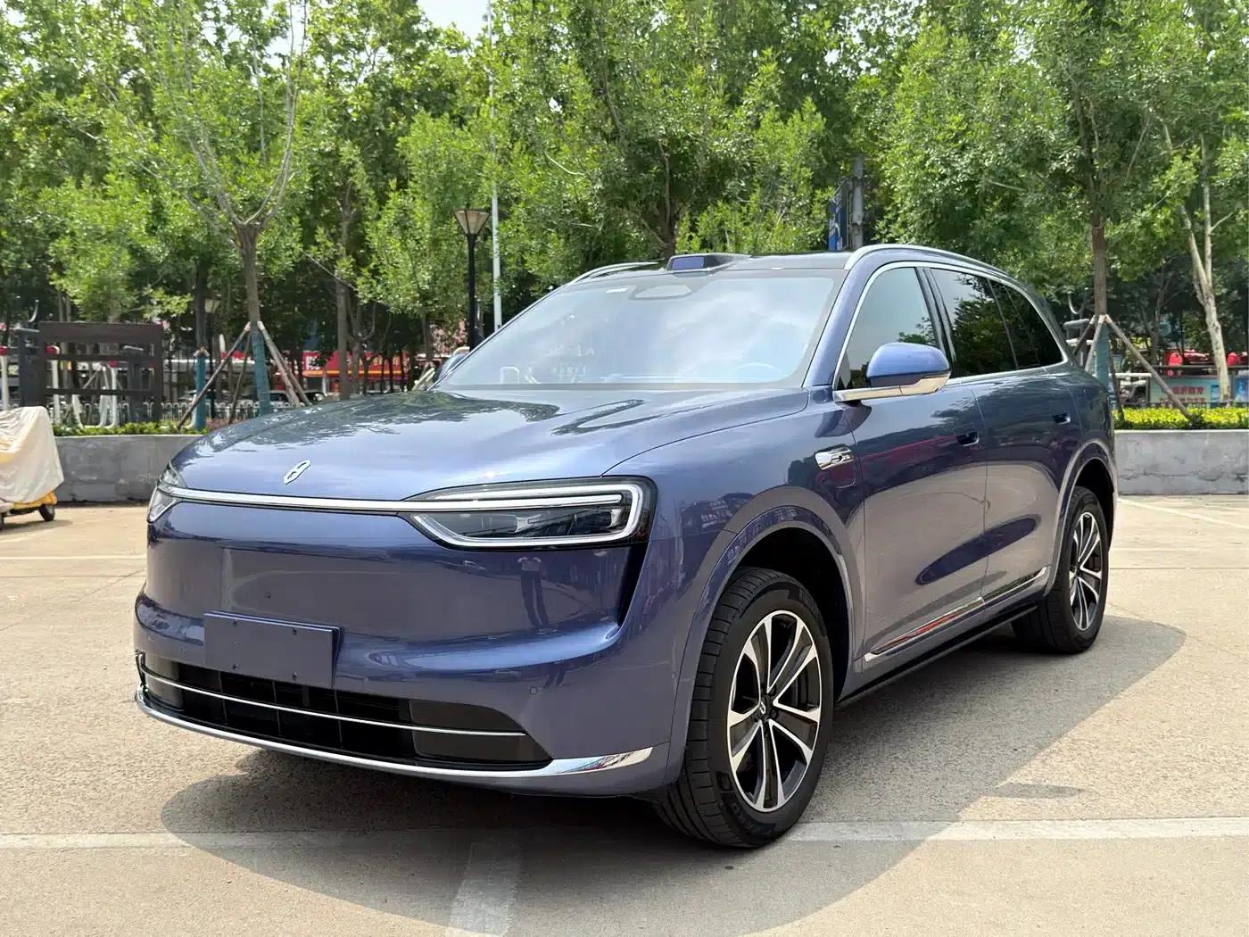 Wenjie M7 2026 Model Extended Range Ultra 4WD Version (5 Seats, 192-line LiDAR) — миниатюра 2