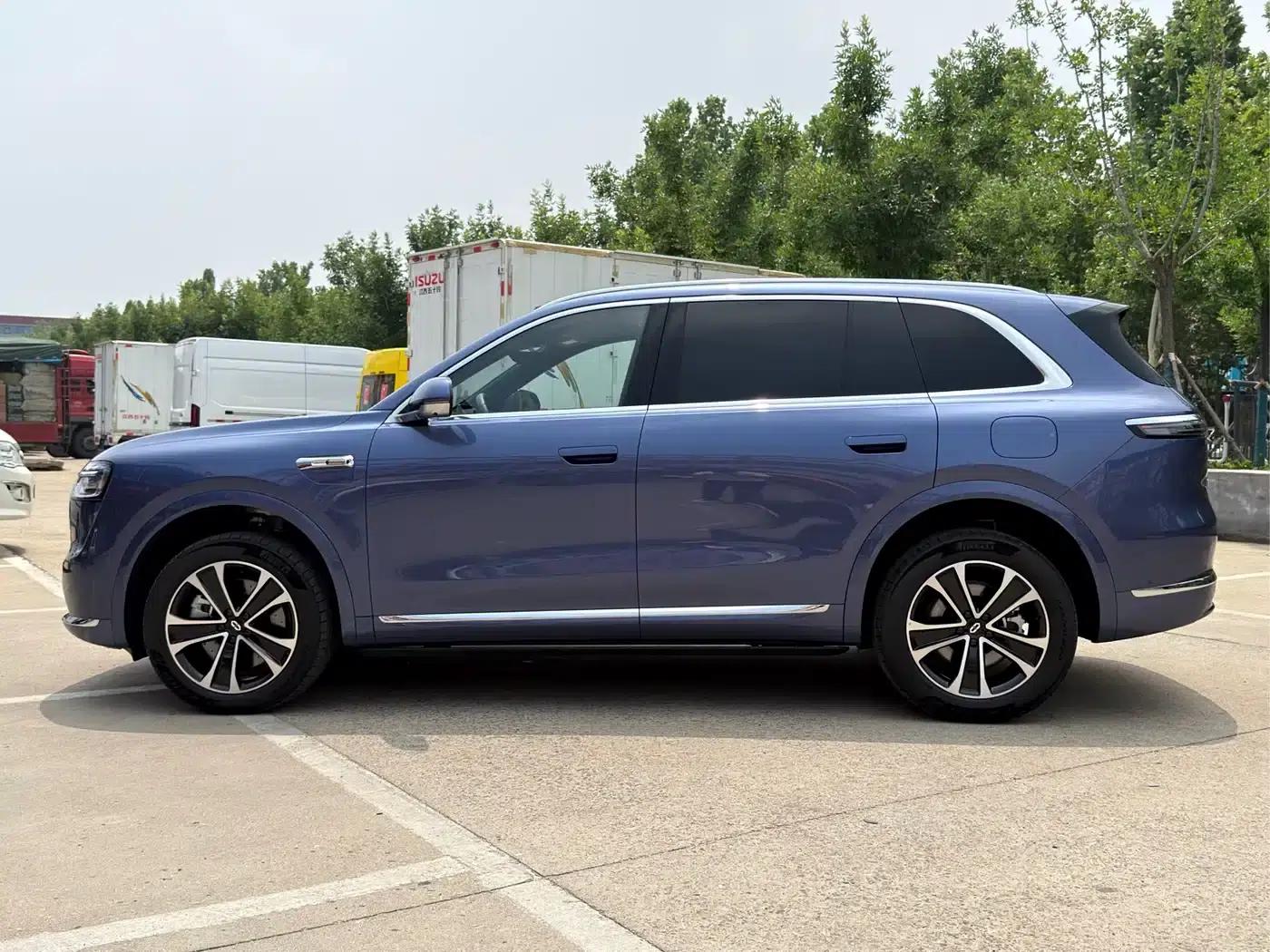 Wenjie M7 2026 Model Extended Range Ultra 4WD Version (5 Seats, 192-line LiDAR) — миниатюра 3