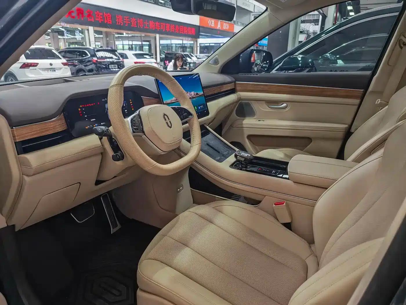 Wenjie M7 2024 1.5T Rear-Wheel Drive Plus Edition 5-Seater — миниатюра 4
