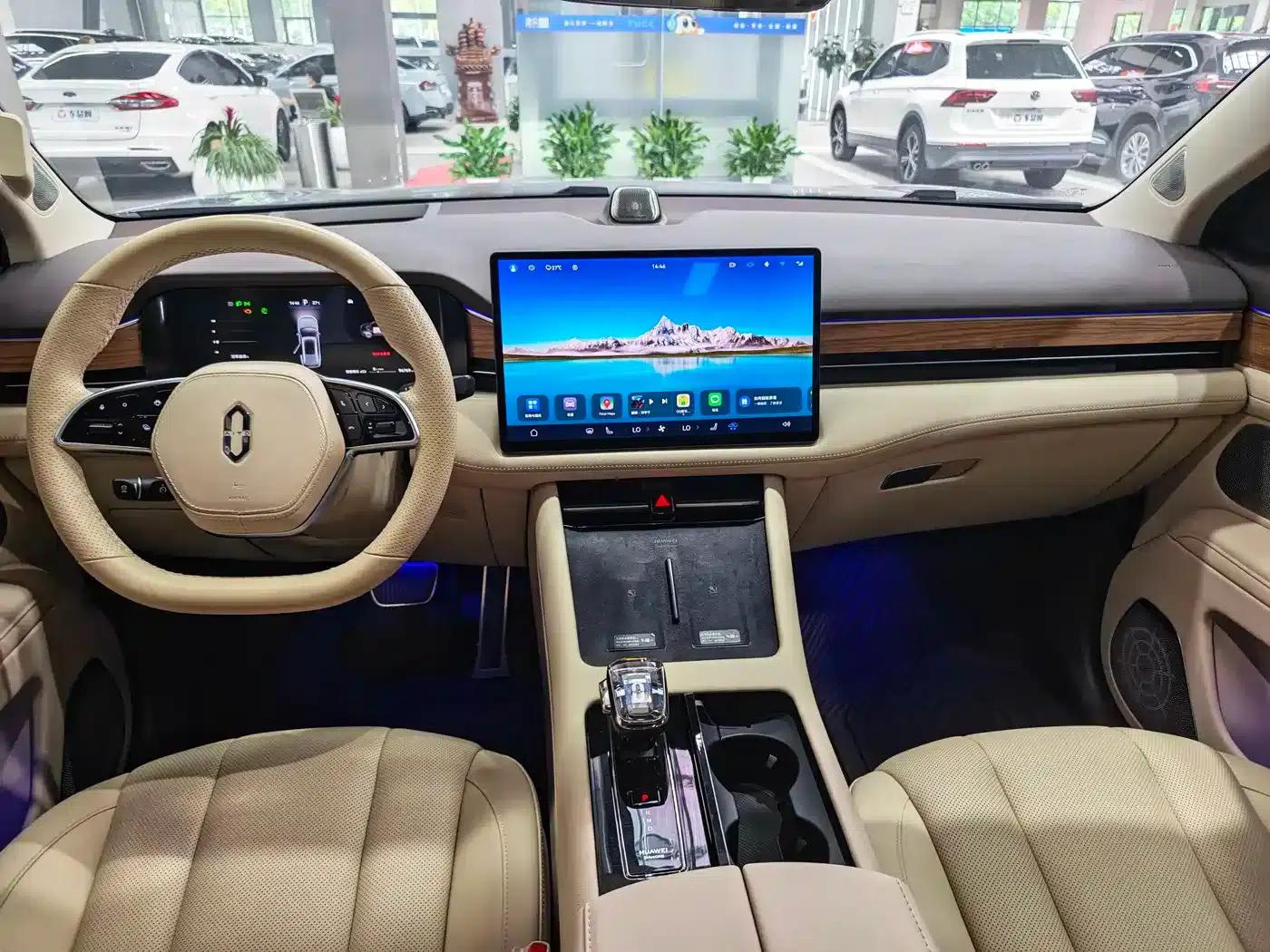 Wenjie M7 2024 1.5T Rear-Wheel Drive Plus Edition 5-Seater — миниатюра 5