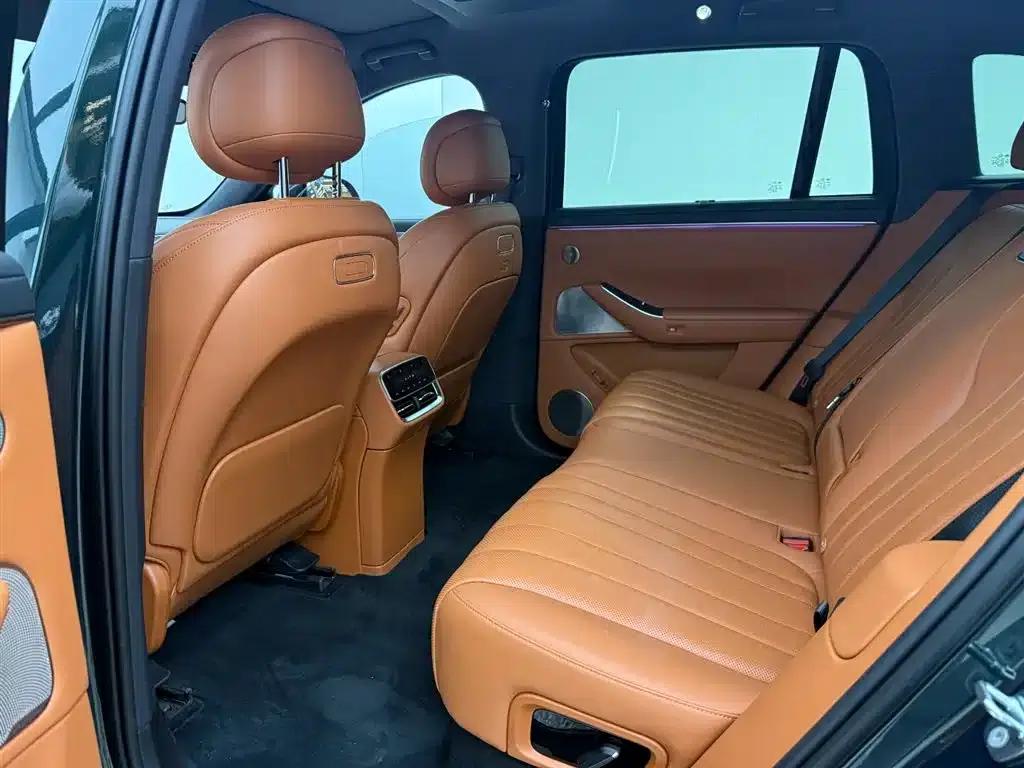 Wenjie M7 2026 Extended Range Ultra 4WD 5-Seater (192-line LiDAR) — миниатюра 11