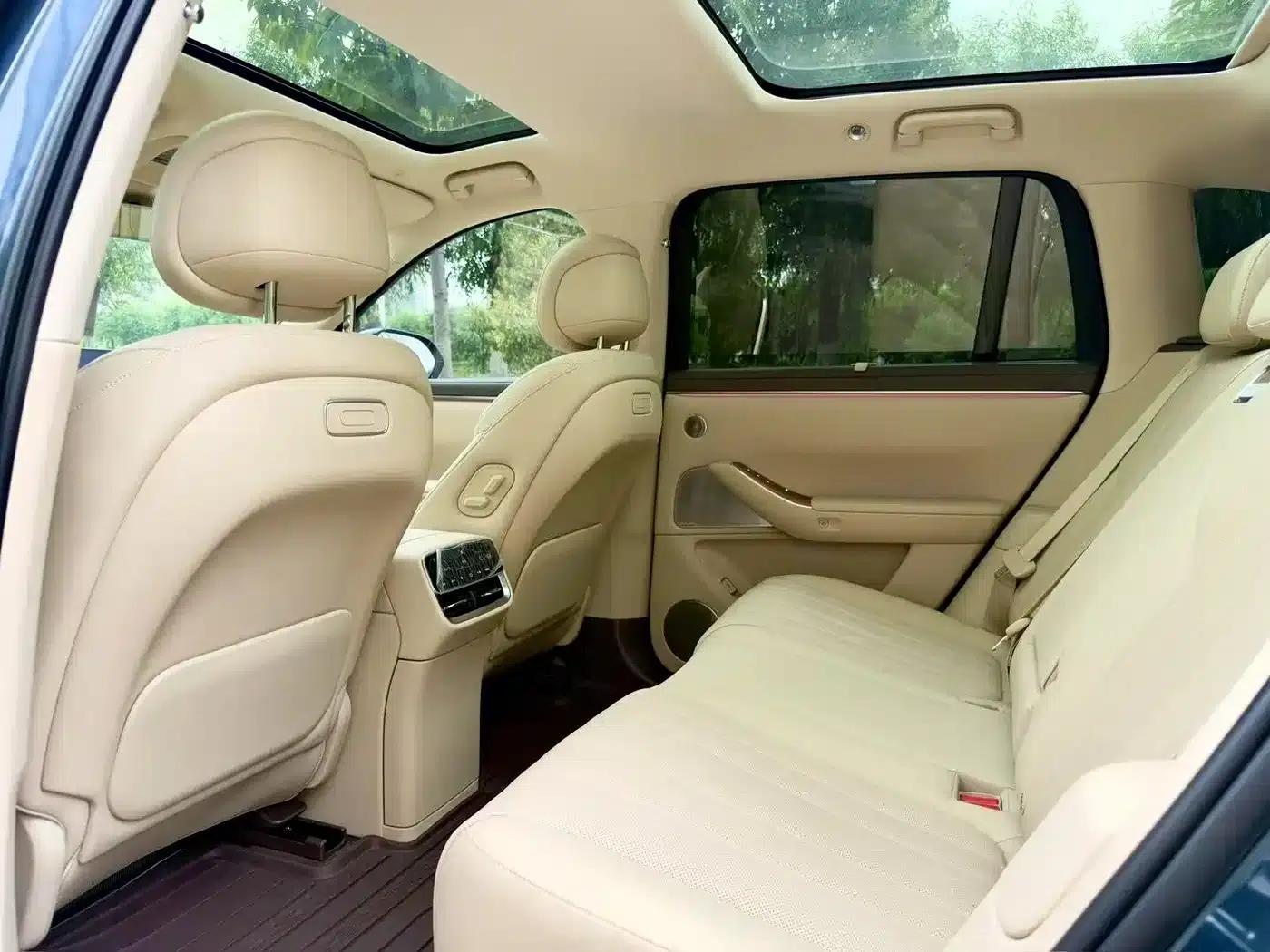 Wenjie M7 2026 Extended Range Max 4WD Version (5 Seats, 192-line LiDAR) — миниатюра 4