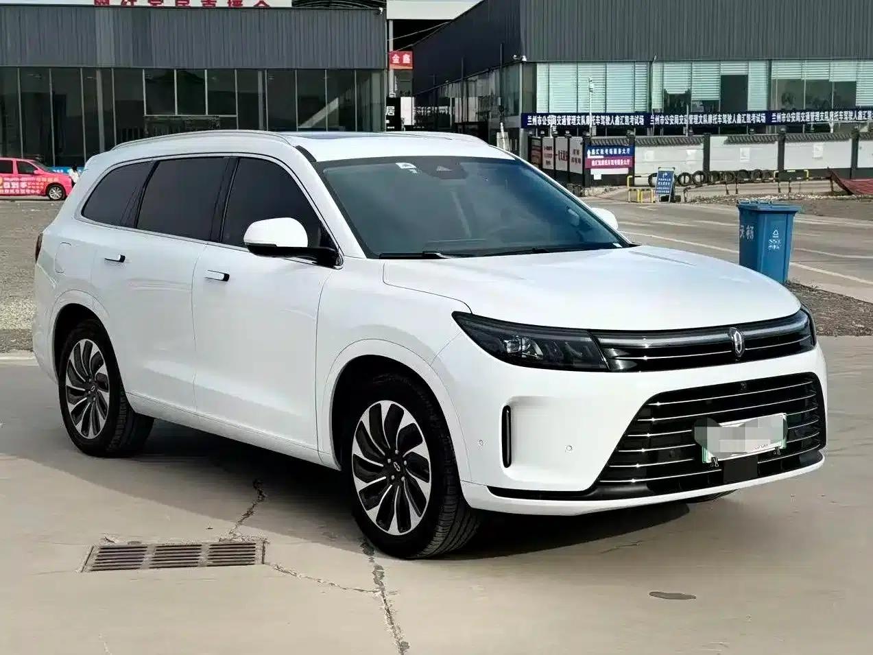 Wenjie M7 2022 1.5T AWD Luxury Edition — миниатюра 3