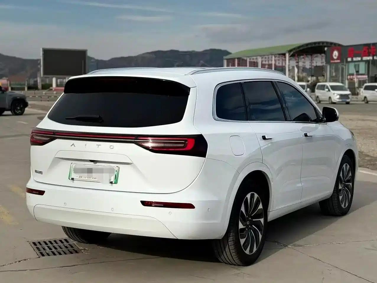 Wenjie M7 2022 1.5T AWD Luxury Edition — миниатюра 6