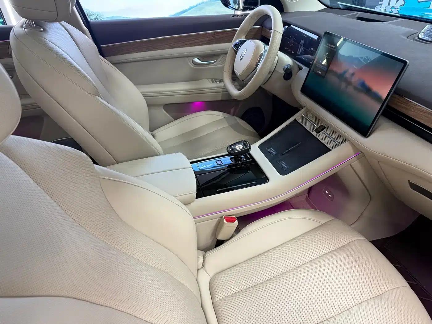 Wenjie M7 2024 1.5T Intelligent Driving 4WD Max Edition 5-seater — миниатюра 4