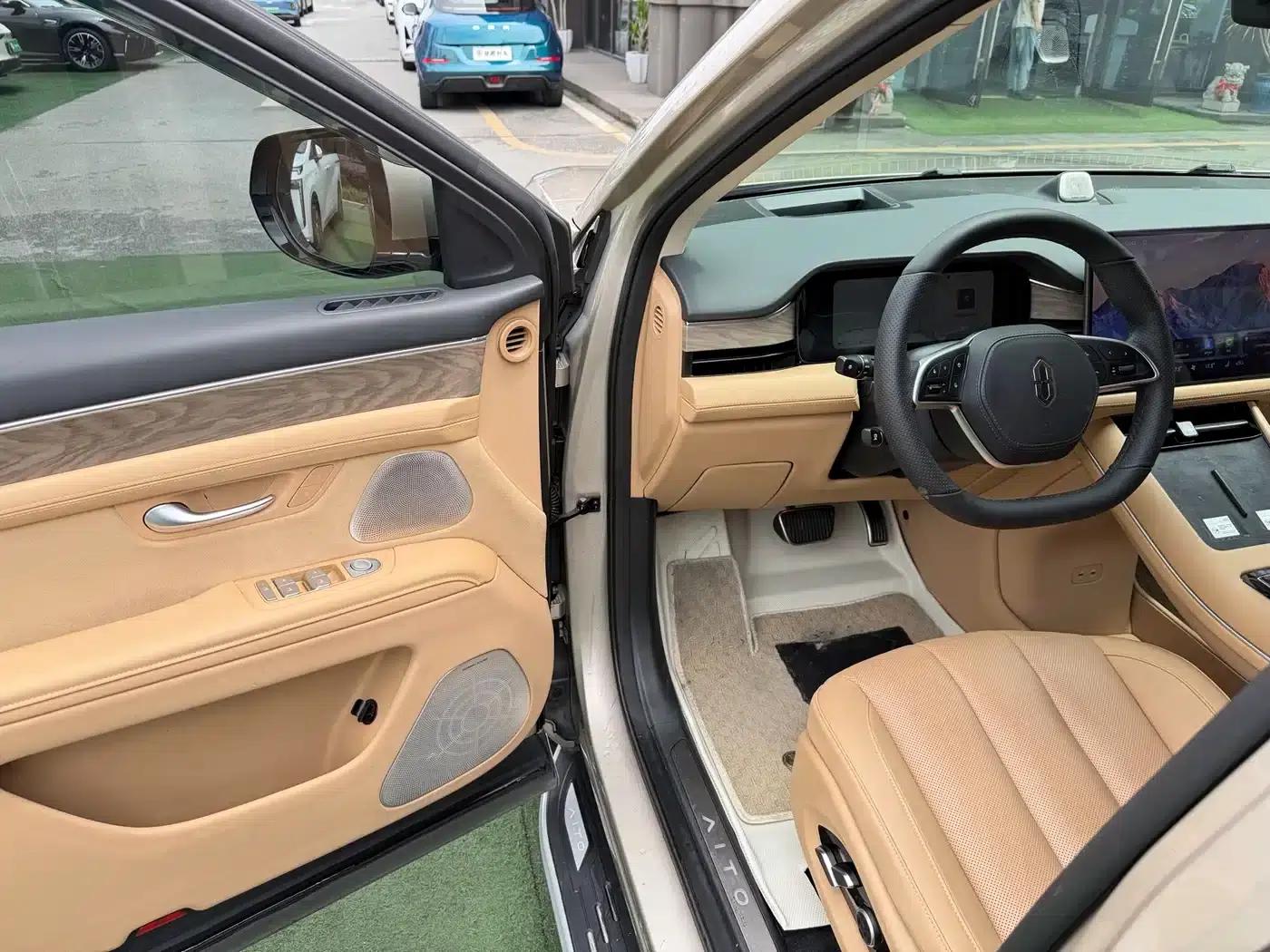 Wenjie M7 2022 1.5T AWD Flagship Edition — миниатюра 4