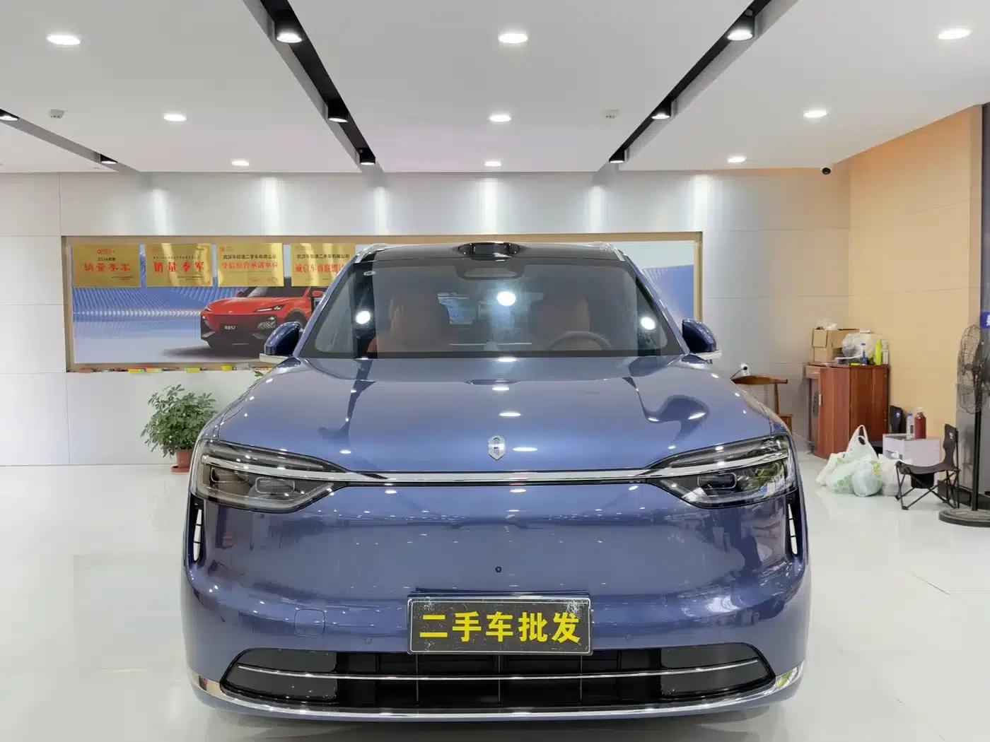 Wenjie M7 2026 Model Extended Range Ultra 4WD Version (5 Seats, 192-line LiDAR) — миниатюра 2