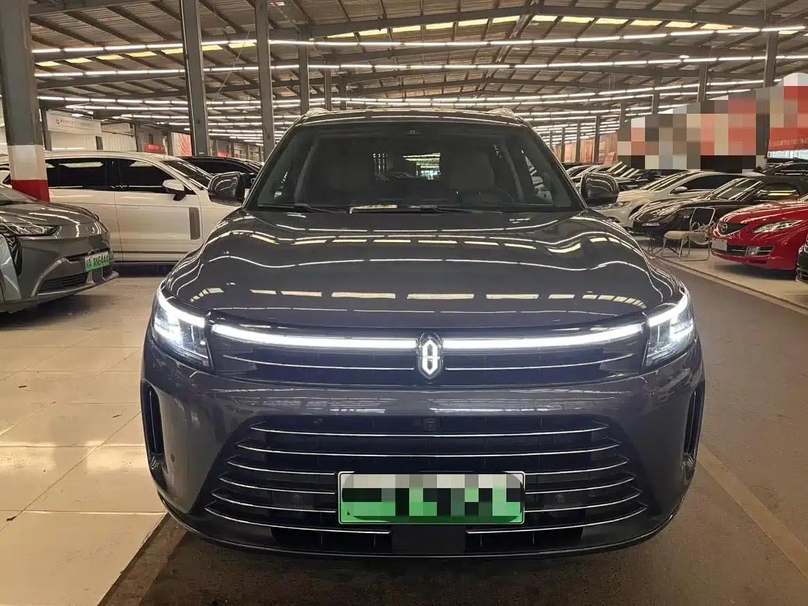 Wenjie M7 2022 1.5T AWD Luxury Edition — миниатюра 2