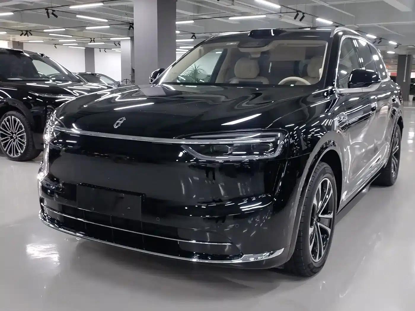 Wenjie M7 2026 Extended Range Max 4WD Version (6 Seats, 896-line LiDAR) — миниатюра 1