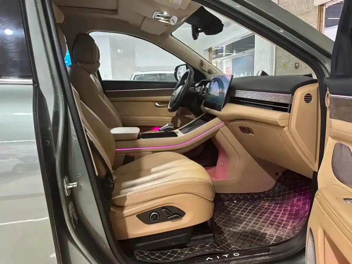 Wenjie M7 2022 1.5T Rear-Wheel Drive Comfort Edition — миниатюра 10