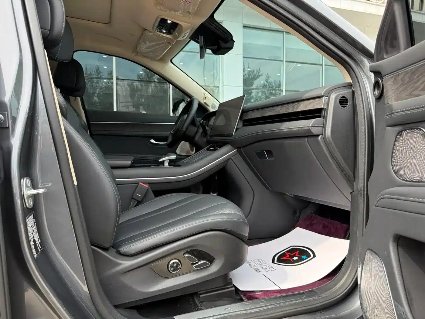 Wenjie M7 2024 1.5T Rear-Wheel Drive Plus Edition 6-Seater — миниатюра 10