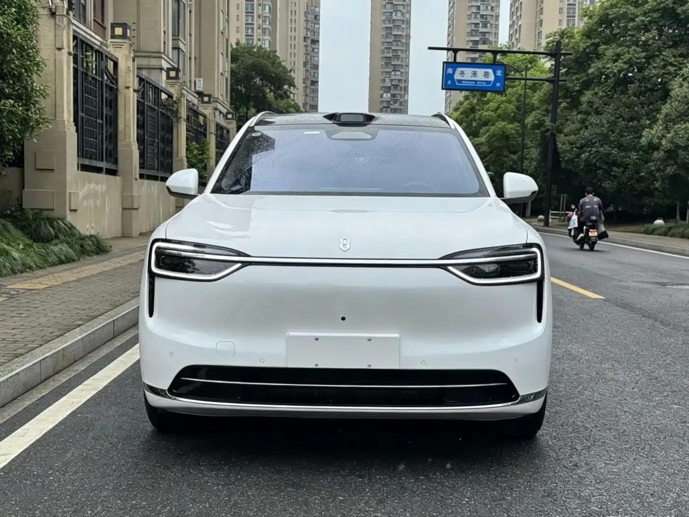 Wenjie M7 2026 Model Extended Range Ultra 4WD Version (6 Seats, 192-line LiDAR) — миниатюра 2