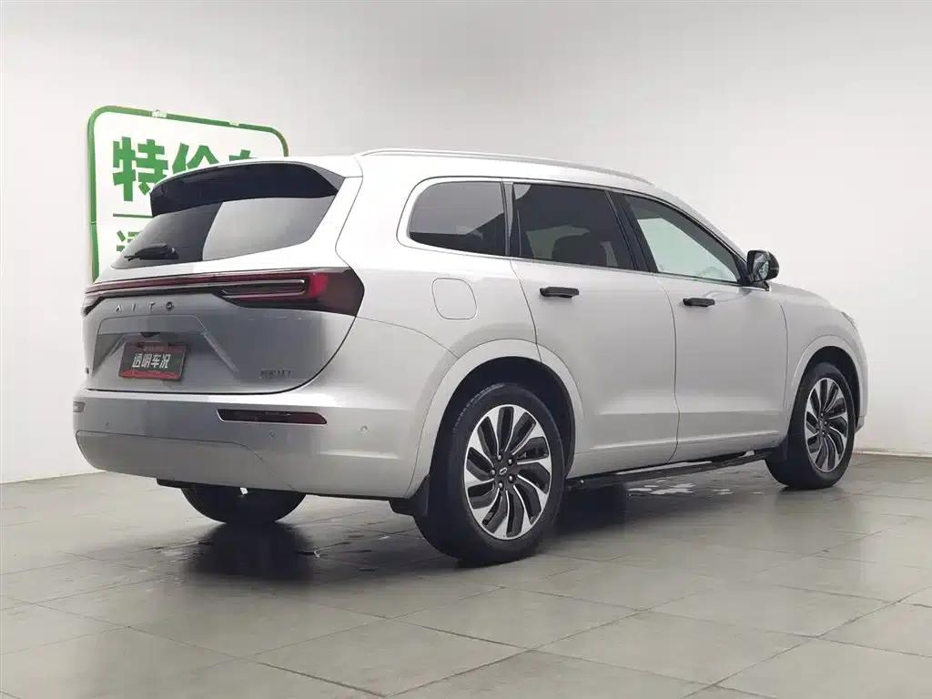 Wenjie M7 2024 1.5T AWD Plus Edition 5-seater — миниатюра 2