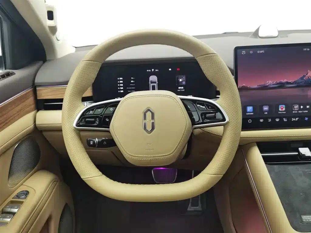 Wenjie M7 2024 1.5T AWD Plus Edition 5-seater — миниатюра 11