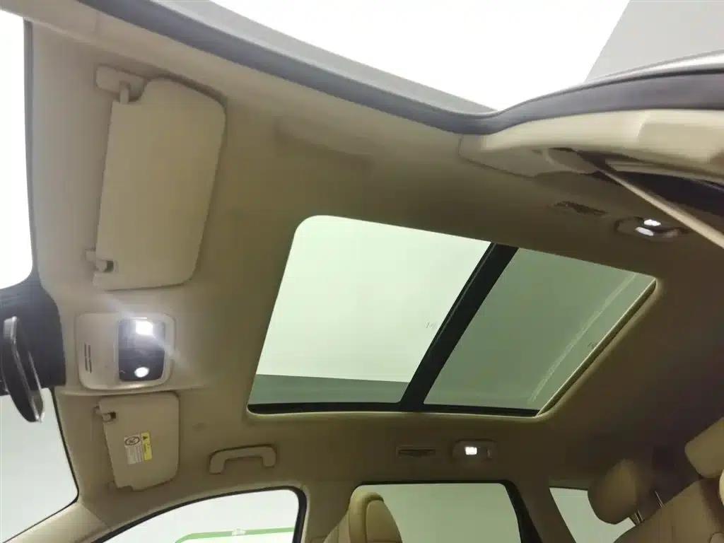 Wenjie M7 2024 1.5T AWD Plus Edition 5-seater — миниатюра 14