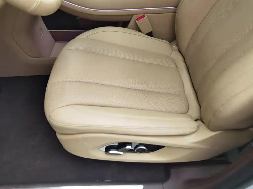 Wenjie M7 2024 1.5T AWD Plus Edition 5-seater — миниатюра 20