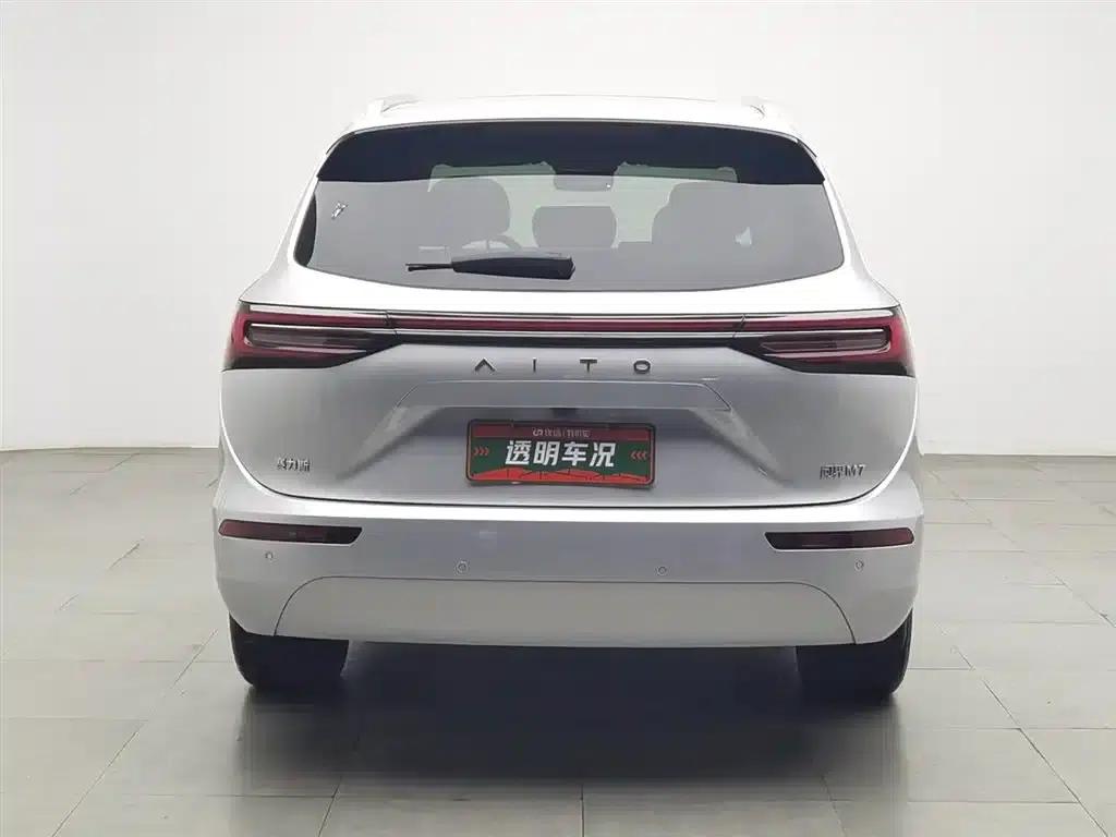 Wenjie M7 2024 1.5T AWD Plus Edition 5-seater — миниатюра 4