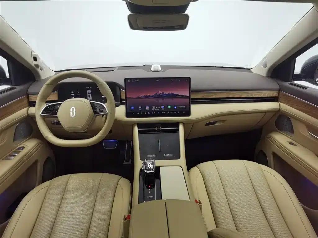 Wenjie M7 2024 1.5T AWD Plus Edition 5-seater — миниатюра 5