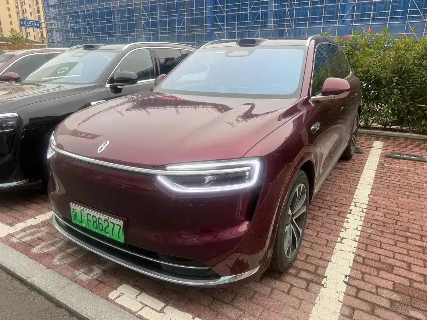 Wenjie M7 2026 Extended Range Ultra 4WD 5-Seater (192-line LiDAR) — миниатюра 1