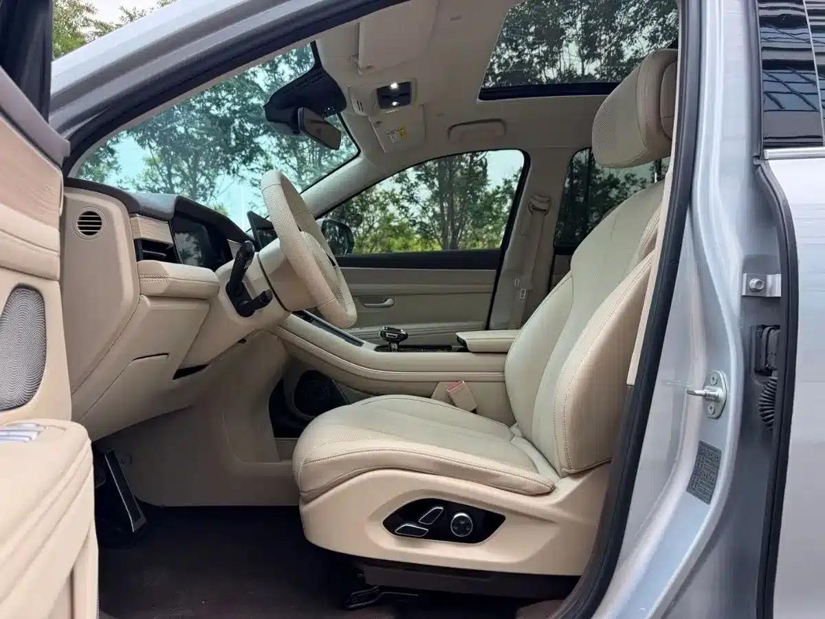 Wenjie M7 2024 1.5T Intelligent Driving 4WD Ultra Edition 5-seater — миниатюра 8
