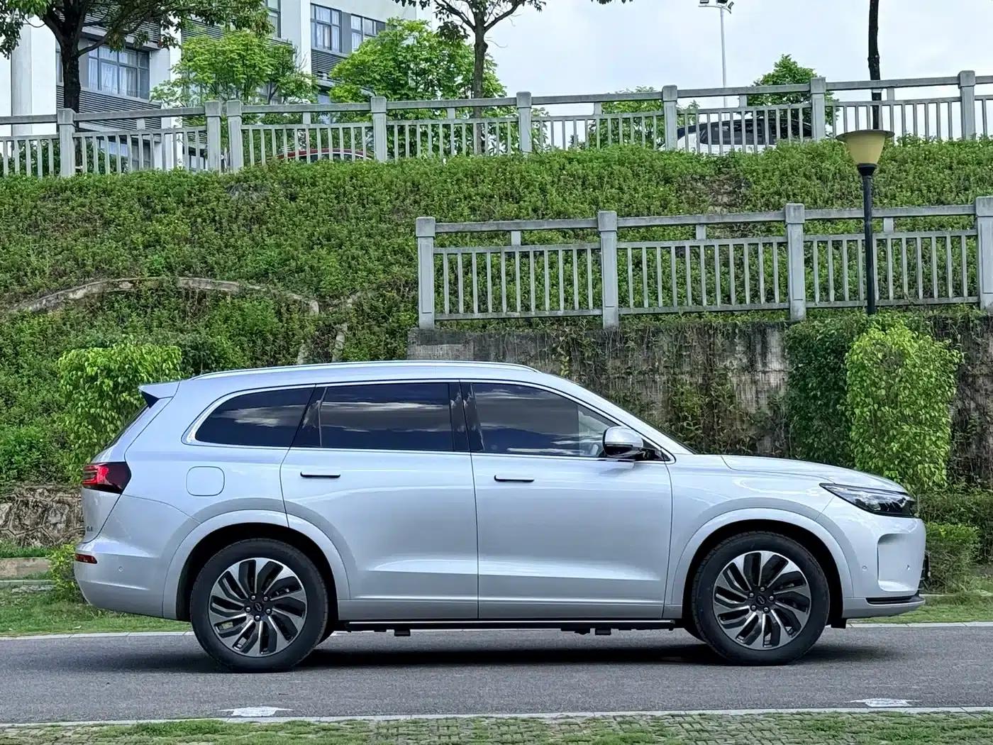 Wenjie M7 2024 1.5T Rear-Wheel Drive Plus Edition 5-Seater — миниатюра 7