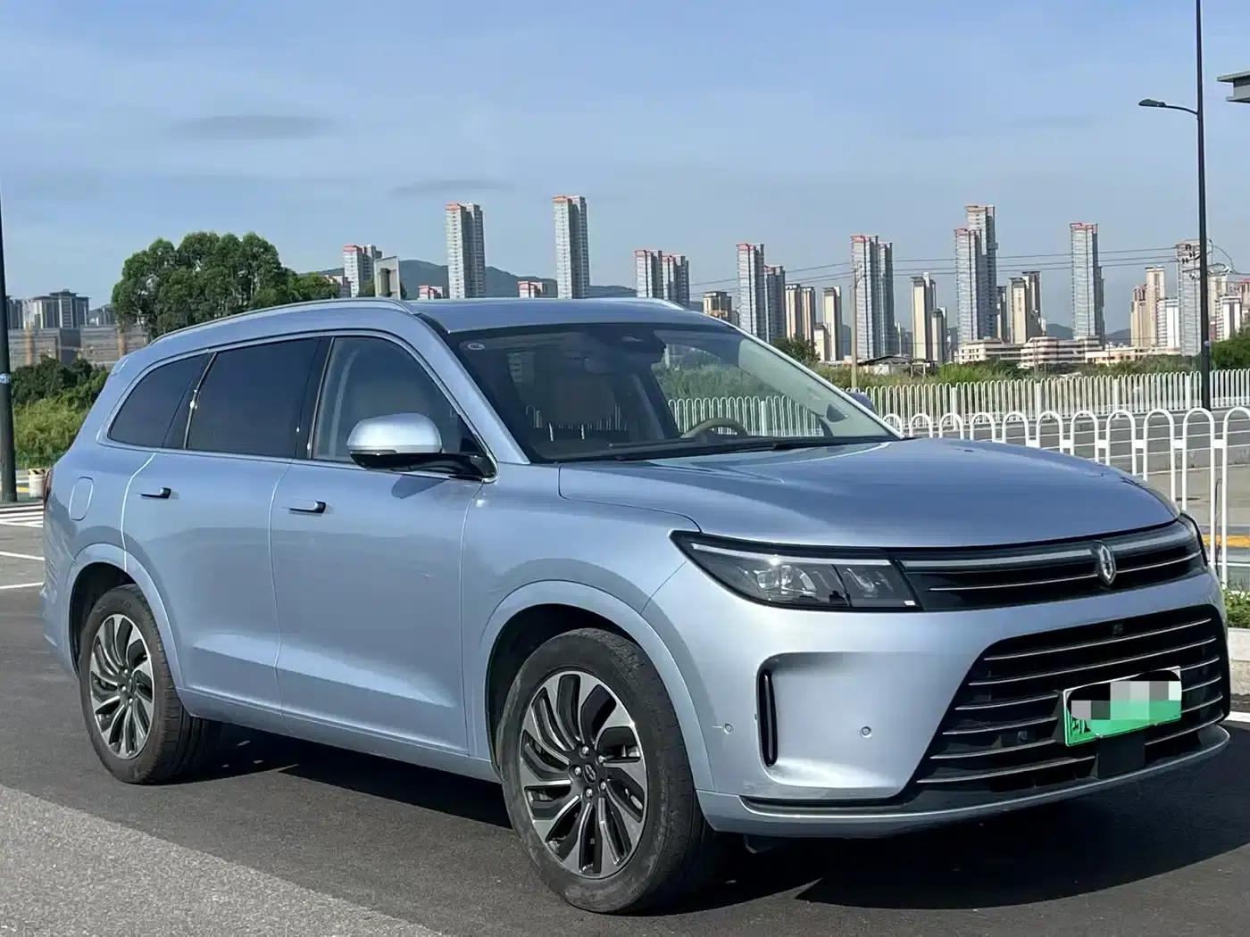 Wenjie M7 2024 1.5T Rear-Wheel Drive Plus Edition 6-Seater — миниатюра 3