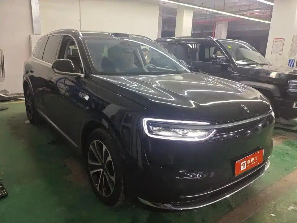 Wenjie M7 2026 Extended Range Ultra 4WD 5-Seater (192-line LiDAR) — миниатюра 2