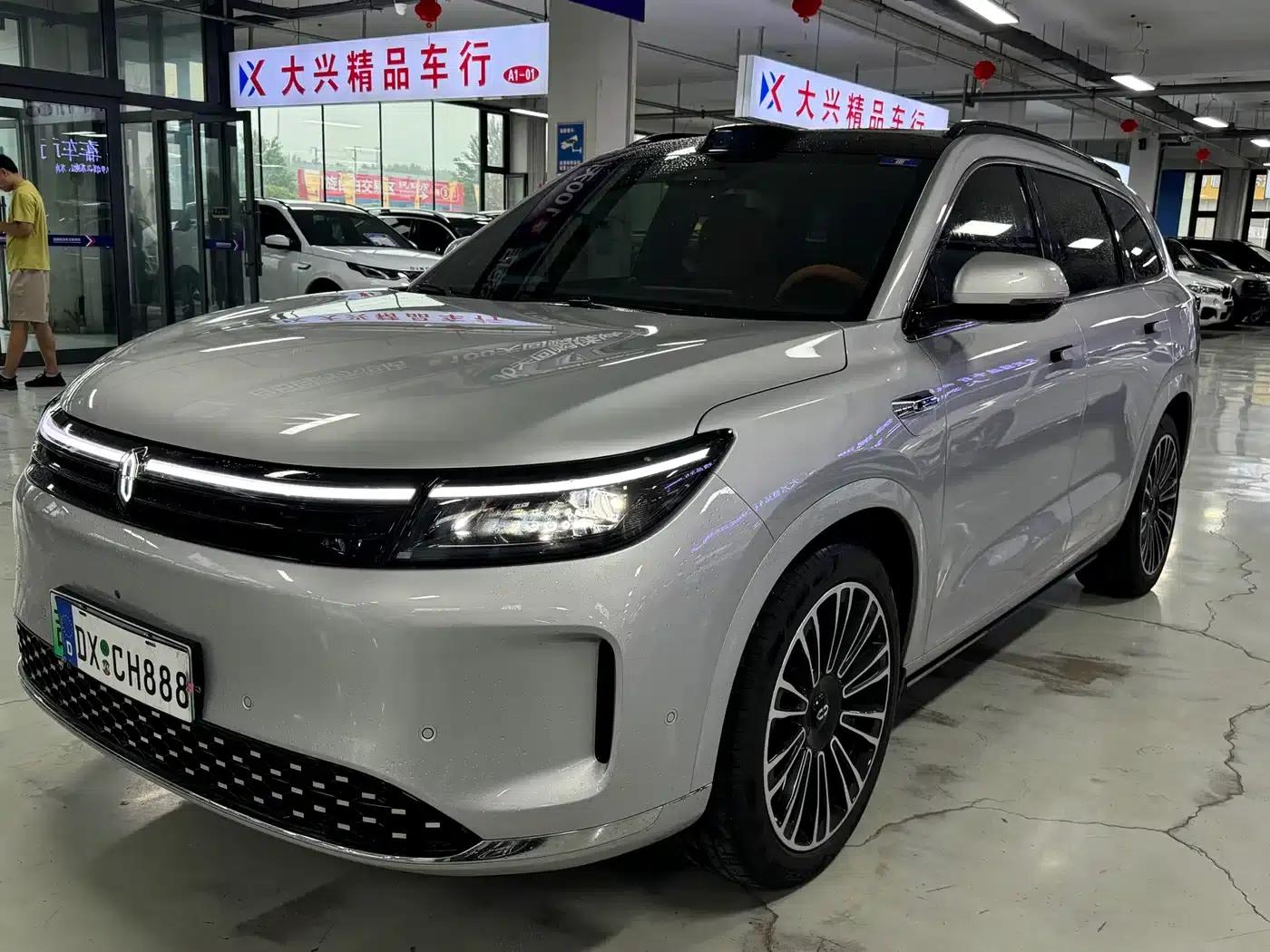 Wenjie M7 2024 1.5T Intelligent Driving 4WD Ultra Edition 6-seater — миниатюра 1