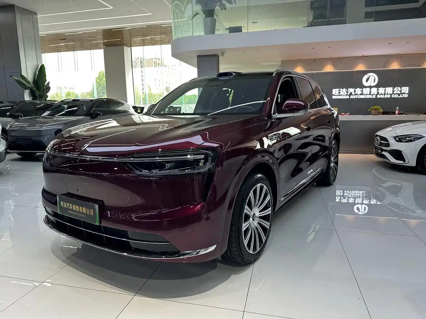Wenjie M7 2026 Extended Range Ultra 4WD 6-Seater (192-line LiDAR) — миниатюра 1