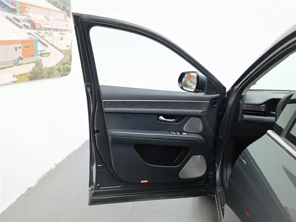 Wenjie M7 2022 1.5T AWD Luxury Edition — миниатюра 8