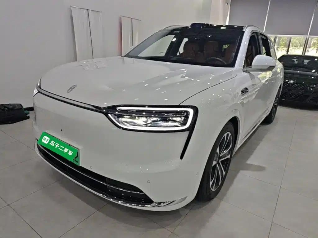 Wenjie M7 2026 Extended Range Ultra 4WD 6-Seater (192-line LiDAR) — миниатюра 1