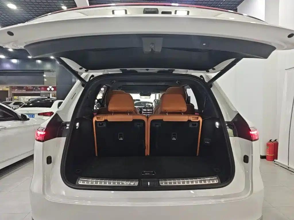 Wenjie M7 2026 Extended Range Ultra 4WD 6-Seater (192-line LiDAR) — миниатюра 19