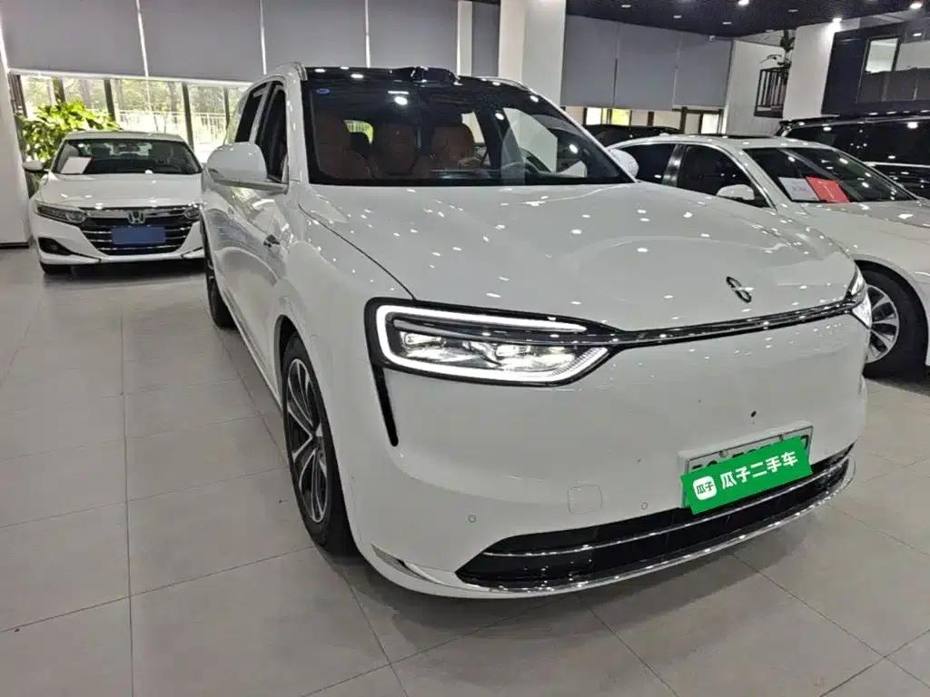 Wenjie M7 2026 Extended Range Ultra 4WD 6-Seater (192-line LiDAR) — миниатюра 4