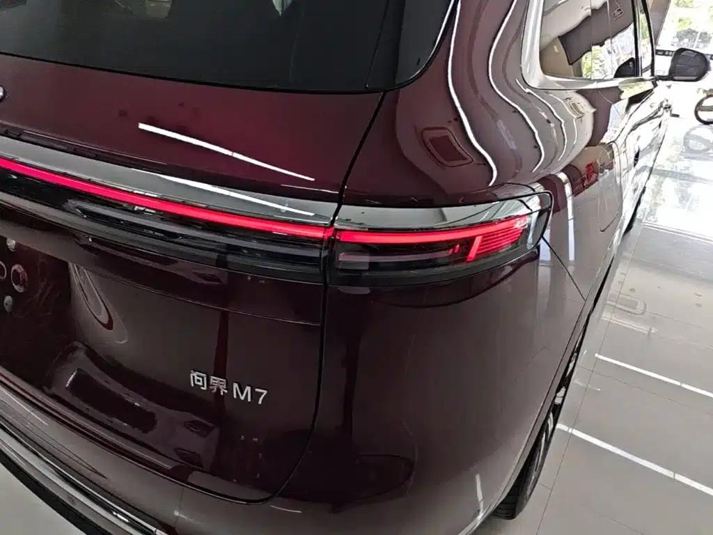 Wenjie M7 2026 Extended Range Ultra 4WD 5-Seater (192-line LiDAR) — миниатюра 8