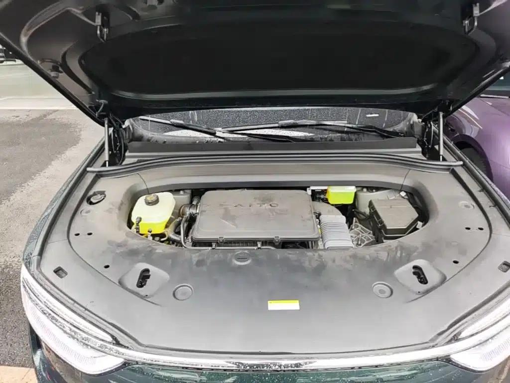Wenjie M7 2026 Extended Range Ultra 4WD 5-Seater (192-line LiDAR) — миниатюра 20