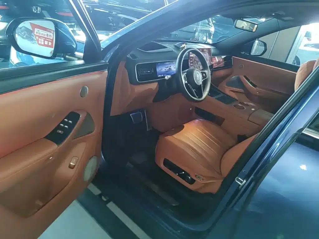 Wenjie M7 2026 Extended Range Ultra 4WD 5-Seater (192-line LiDAR) — миниатюра 16