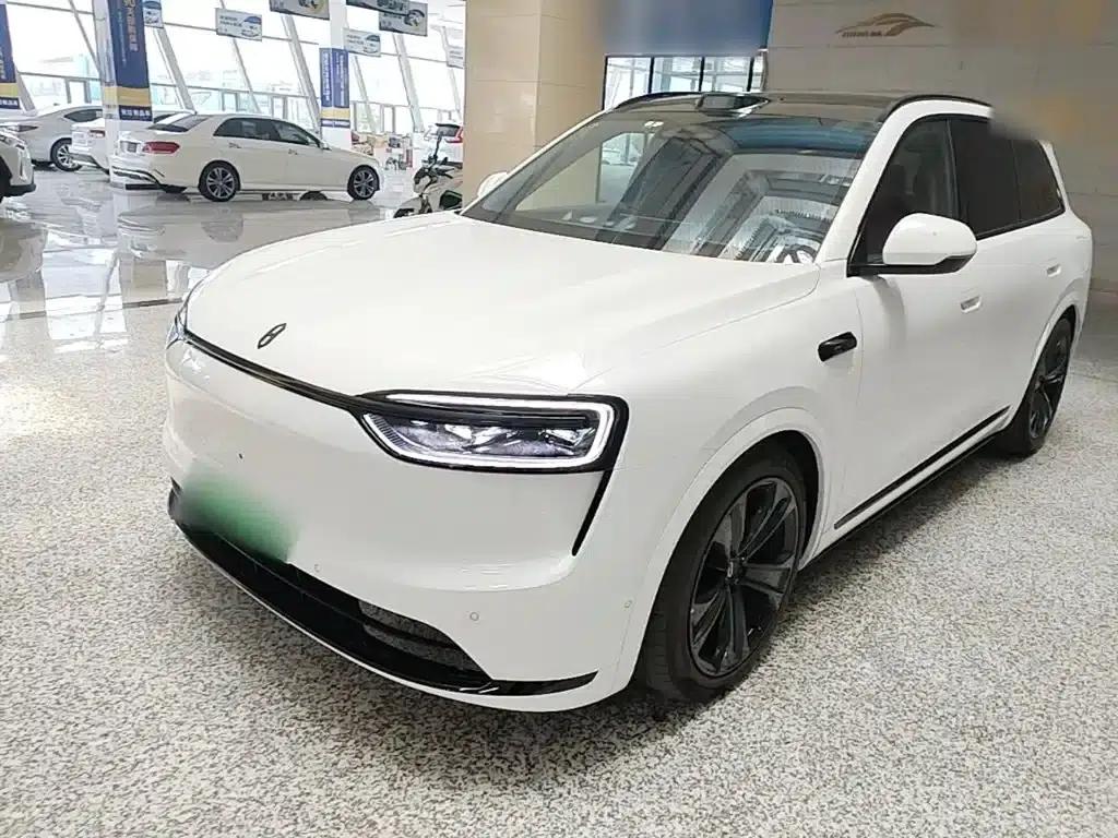 Wenjie M7 2026 Extended Range Ultra 4WD 6-Seater (192-line LiDAR) — миниатюра 2