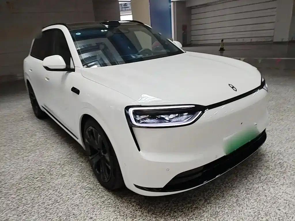 Wenjie M7 2026 Extended Range Ultra 4WD 6-Seater (192-line LiDAR) — миниатюра 4