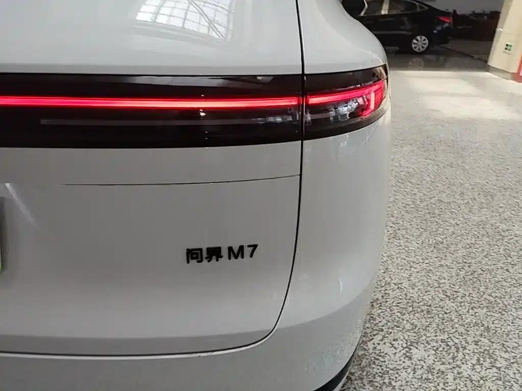 Wenjie M7 2026 Extended Range Ultra 4WD 6-Seater (192-line LiDAR) — миниатюра 8