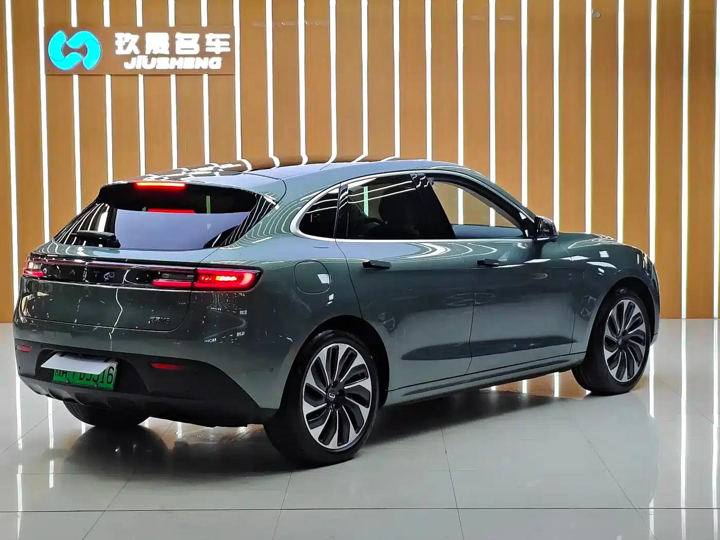 Wenjie M5 2022 Extended Range 4WD Ultimate Edition — миниатюра 20