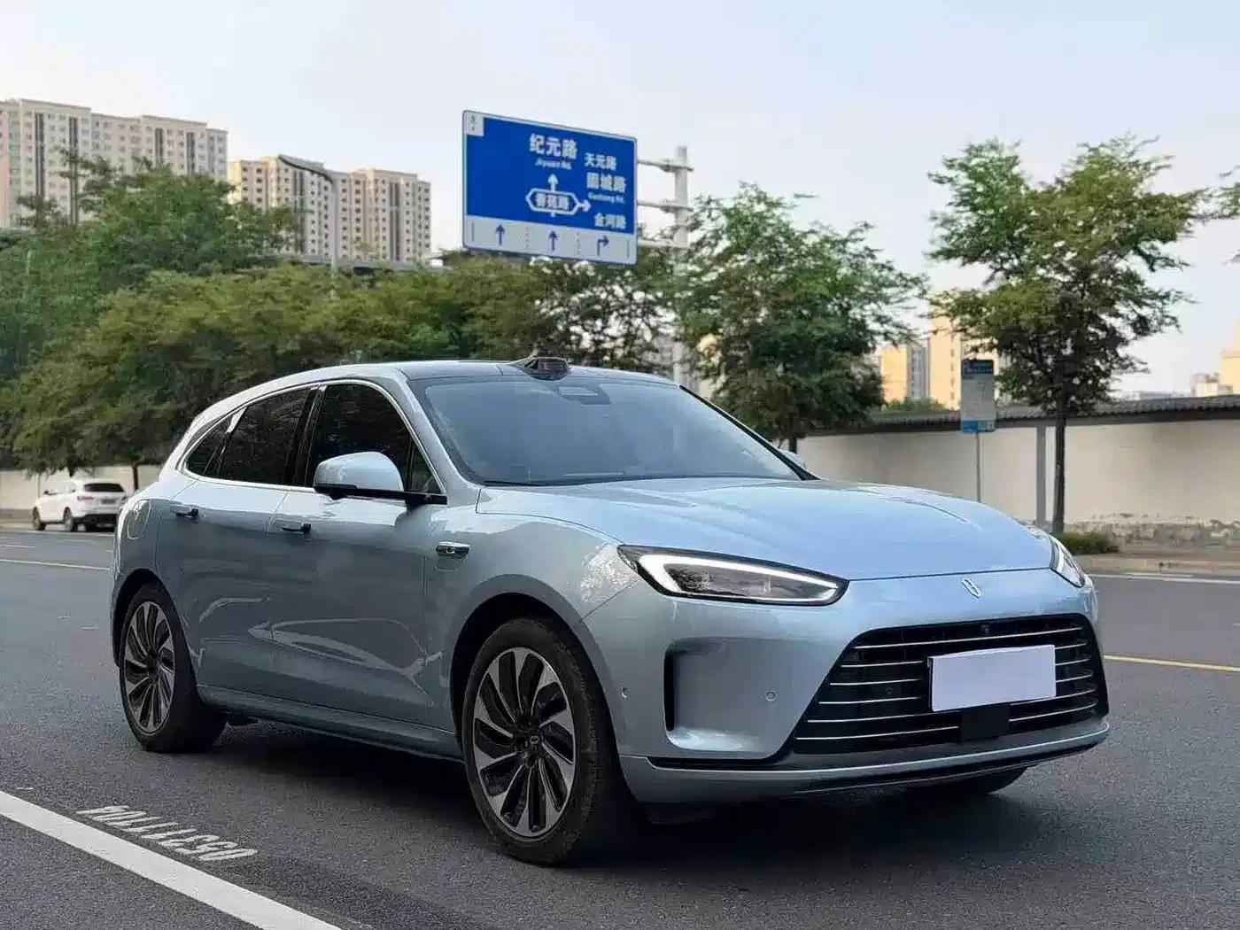 Wenjie M5 2023 Extended Range 4WD Intelligent Driving Edition — миниатюра 3
