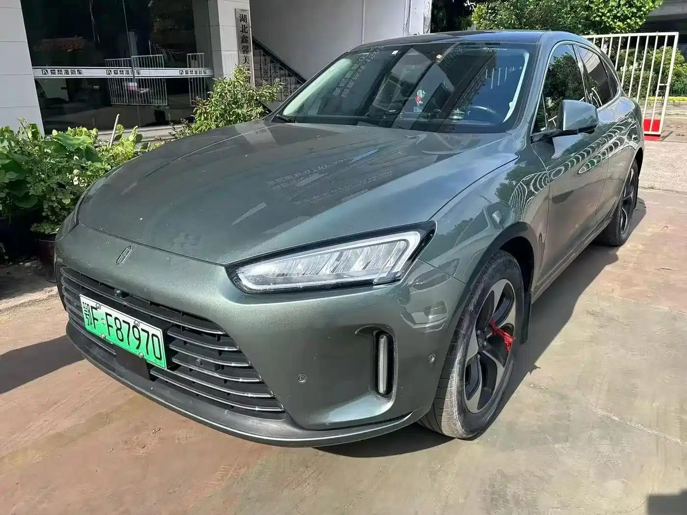 Wenjie M5 2022 Extended Range AWD Performance Edition — миниатюра 1