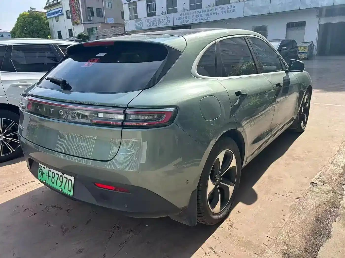 Wenjie M5 2022 Extended Range AWD Performance Edition — миниатюра 8