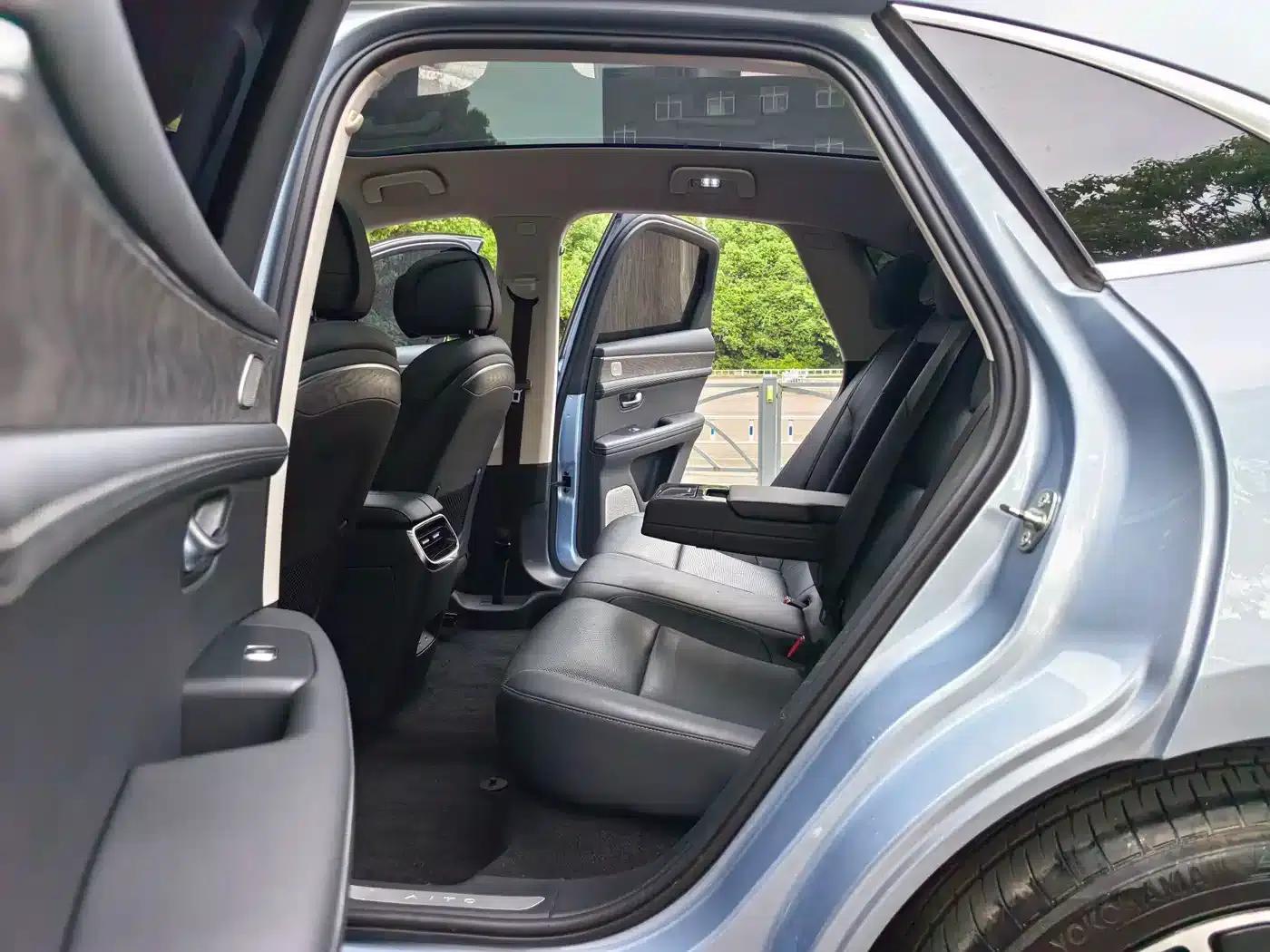 Wenjie M5 2022 Extended Range 4WD Flagship Edition — миниатюра 16
